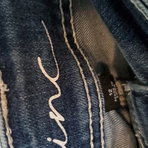 INC ( MACY'S BRAND) JEAN'S SIZE 12 - Picture 9 of 10